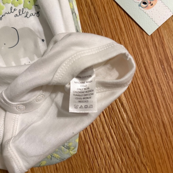 Laughing Llama Baby Girl Set Of 3 Coordinating Onesies - Picture 7 of 10